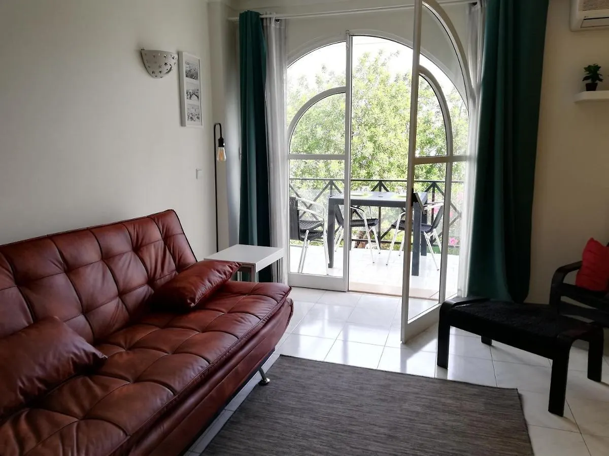 Tavira Garden 13 - Holiday In The Algarve Apartment
